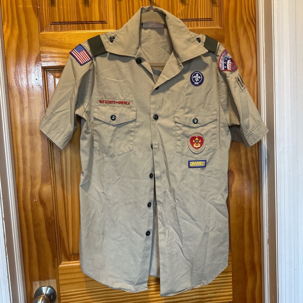 Boy Scouts of America Vintage Men's Cream and Tan Shirt S/M